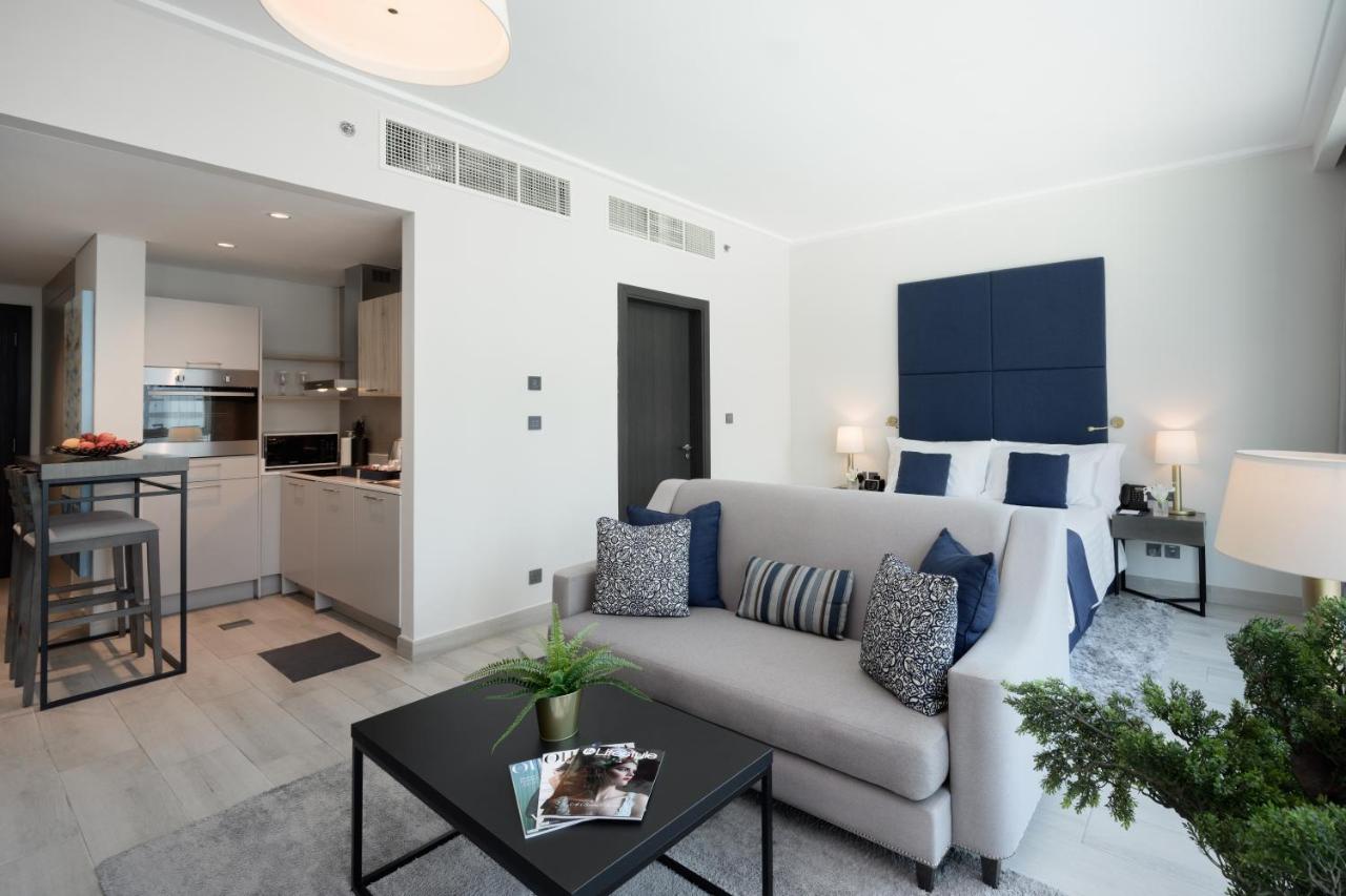 Centara West Bay Hotel & Residences Doha Exterior photo A typical studio apartment