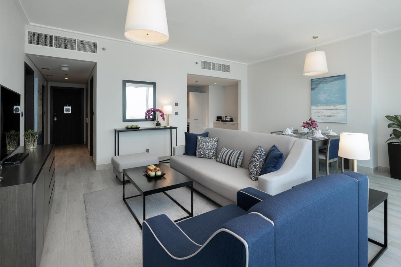 Centara West Bay Hotel & Residences Doha Exterior photo A living room at the Address Downtown Hotel