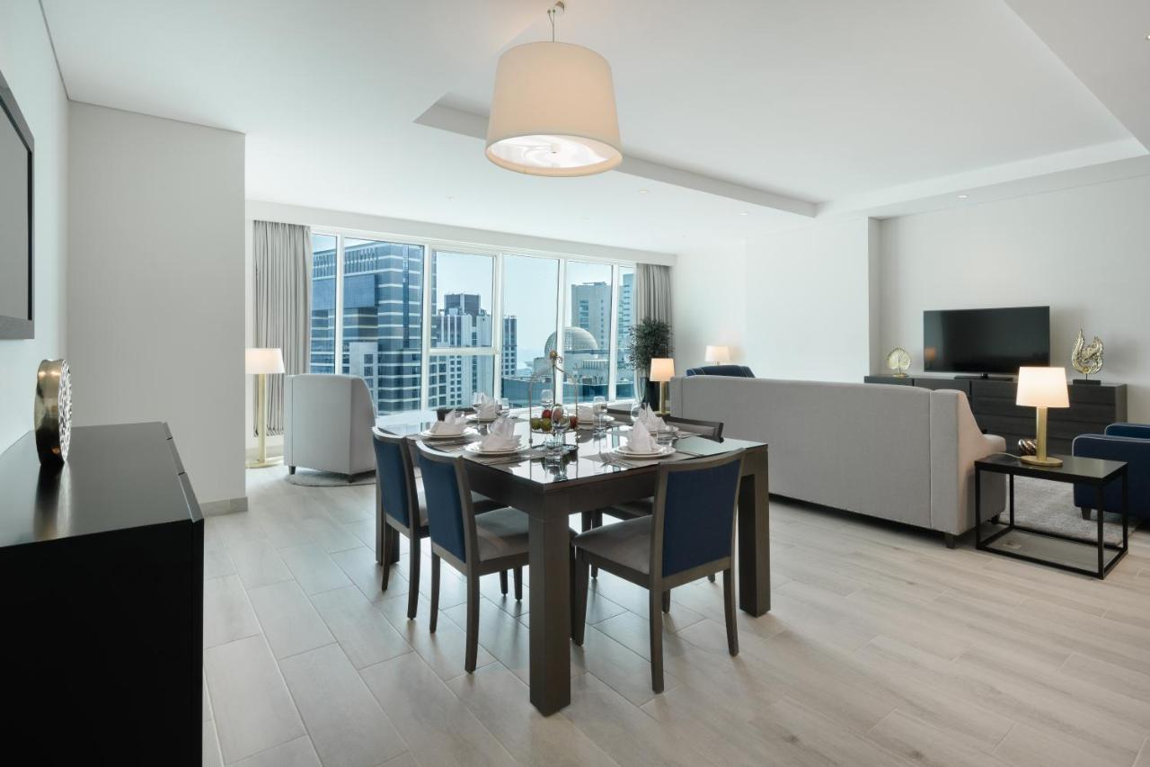 Centara West Bay Hotel & Residences Doha Exterior photo